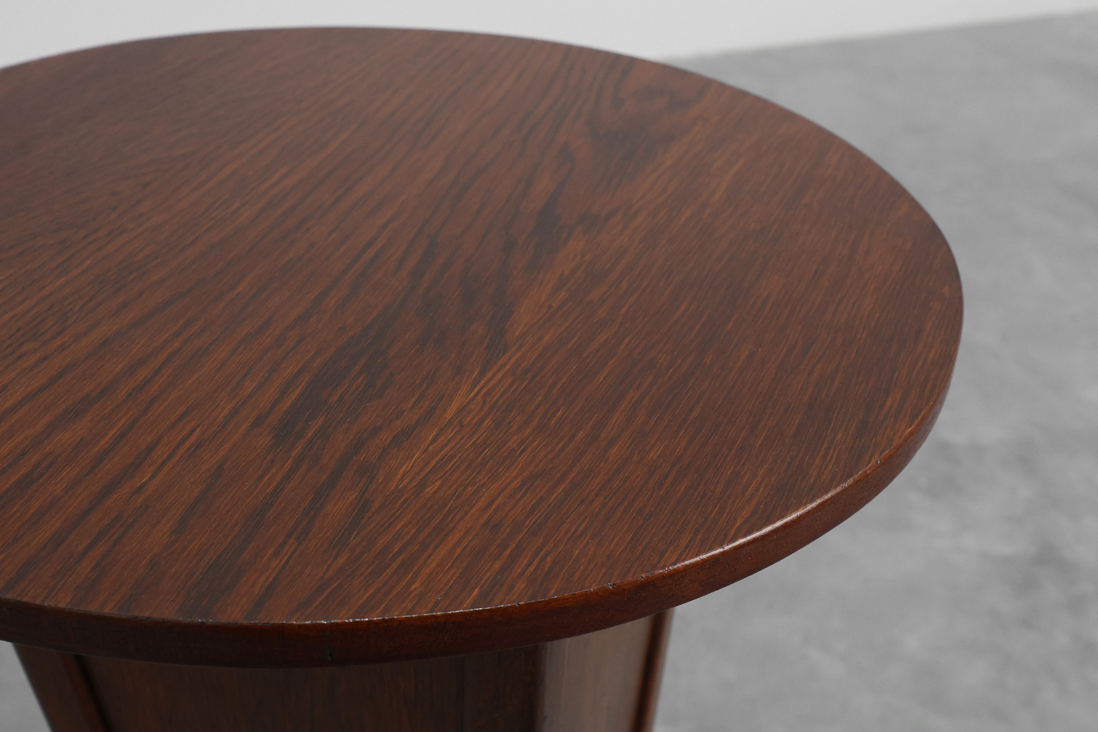 Art Deco round Oak Side Table, France 1930sthumbnail